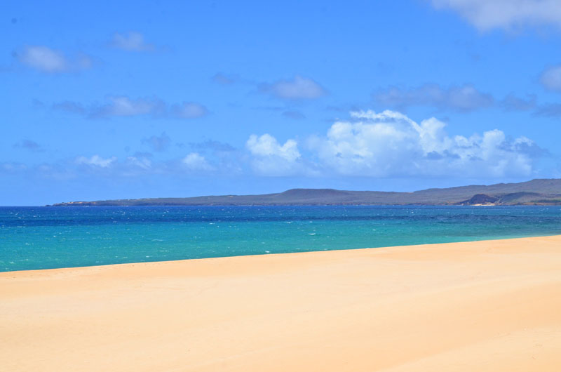 ハワイ最長のパポハクビーチ